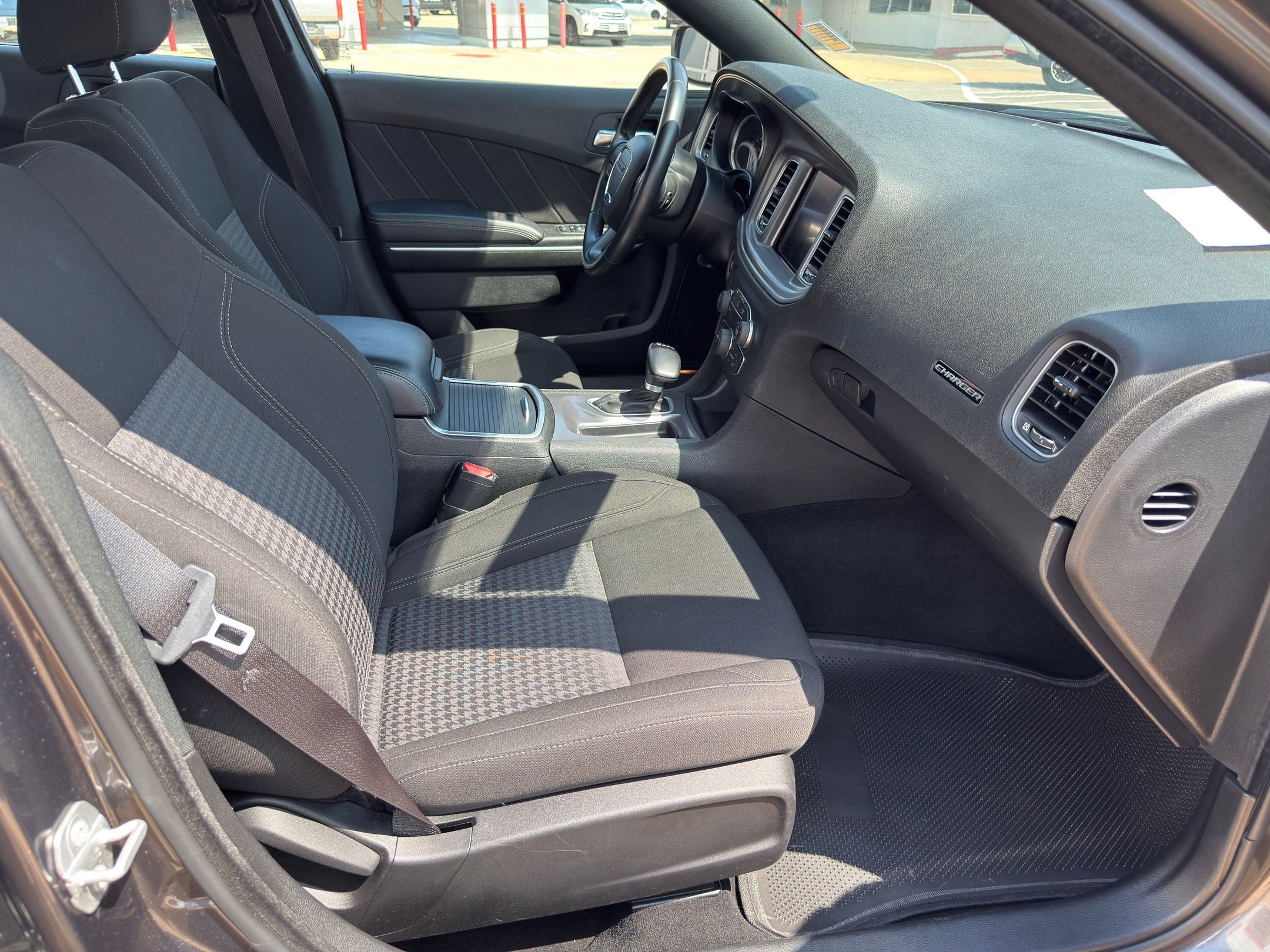 2023 Dodge Charger SXT photo 24