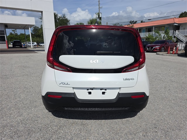 2022 Kia Soul LX photo 5