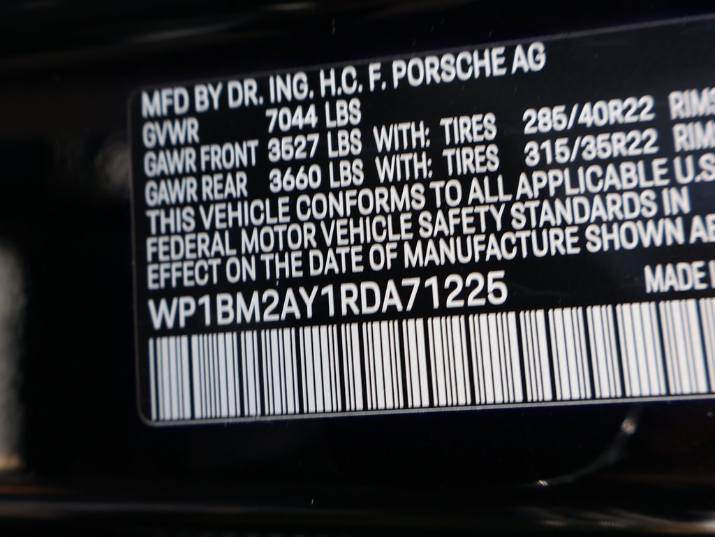 2024 Porsche Cayenne E-Hybrid Coupe Turbo photo 33