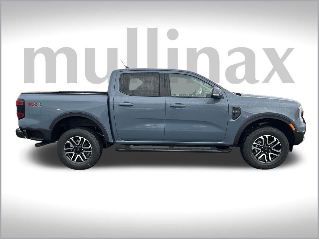 2025 Ford Ranger Lariat photo 2