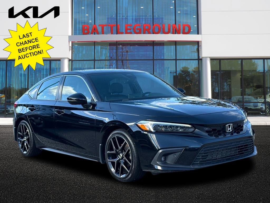 2022 Honda Civic Hatchback Sport Touring's photo