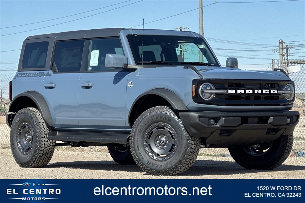 2025 Ford Bronco 4-Door Outer Banks's photo