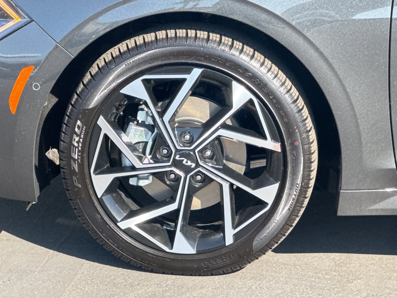 2026 Kia K5 EX photo 12