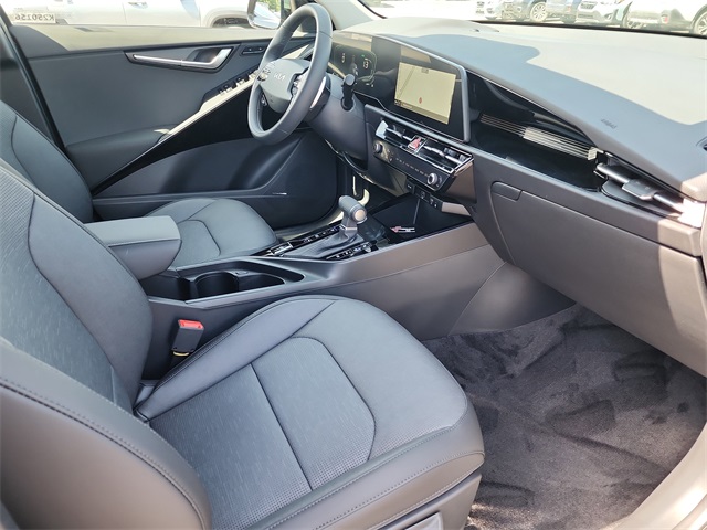 2025 Kia Niro SX Touring photo 16