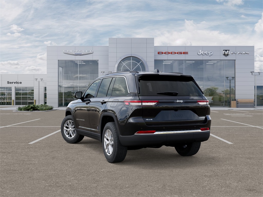 2025 Jeep Grand Cherokee Laredo X photo 3