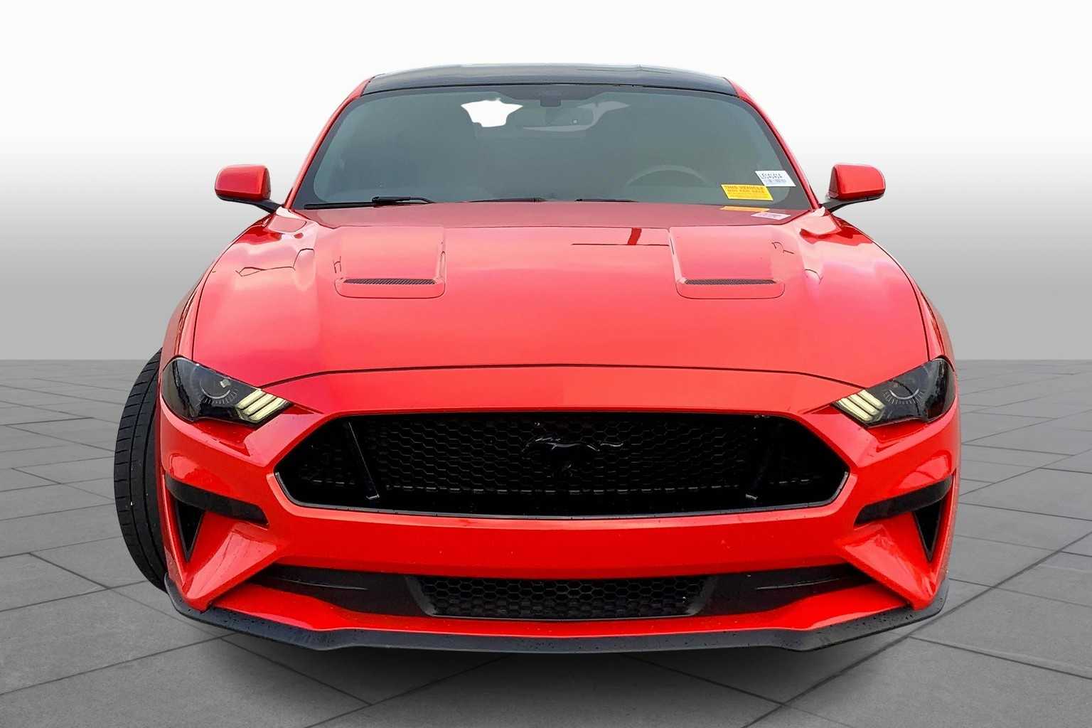 2020 Ford Mustang GT photo 3