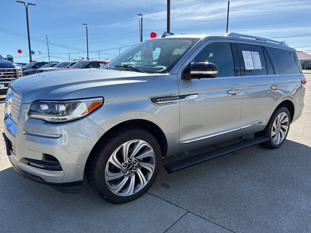 2023 Lincoln Navigator Reserve photo 4