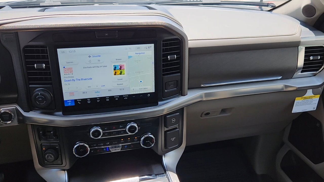 2025 Ford F-150 Platinum photo 19
