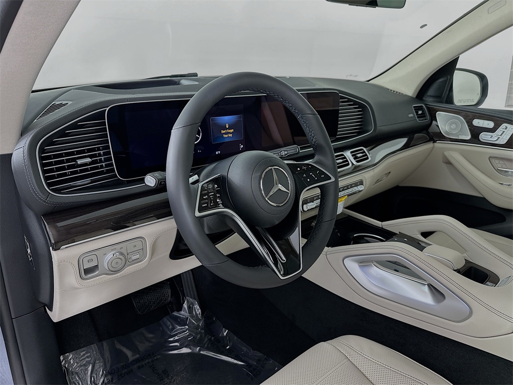 2026 Mercedes Benz GLE 450 4MATIC photo 9