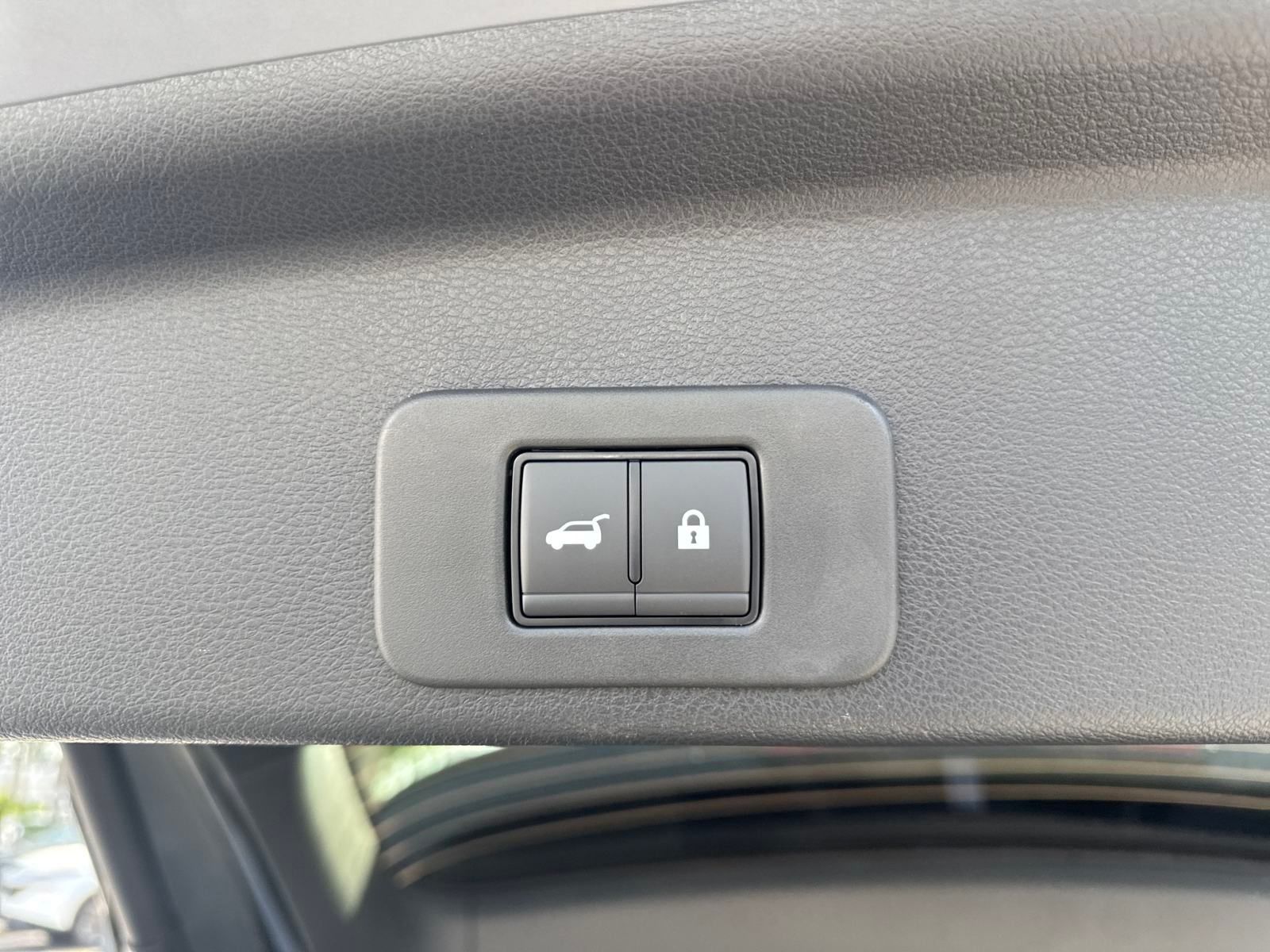 2025 Nissan Murano SL photo 30
