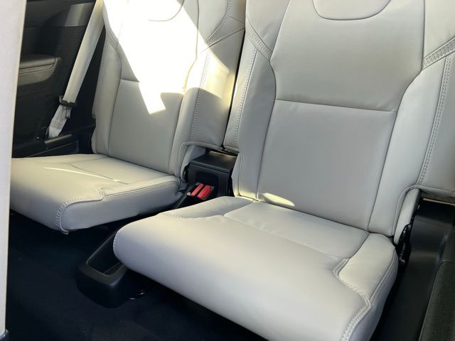2025 Volvo XC90 photo 23