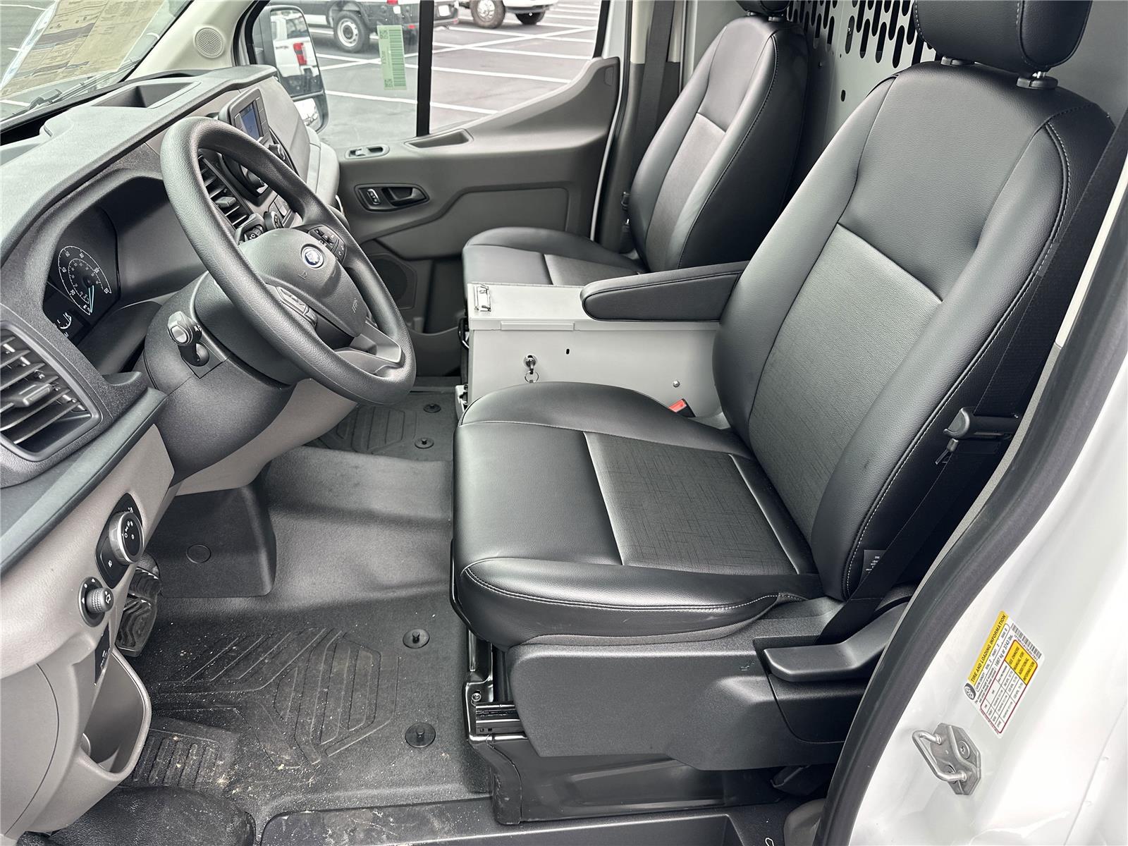 2025 Ford Transit Cargo Van photo 16
