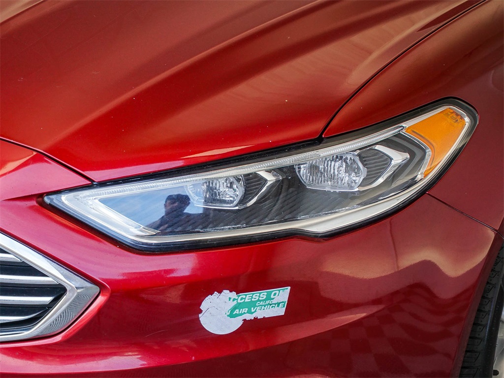 2017 Ford Fusion Energi SE photo 5