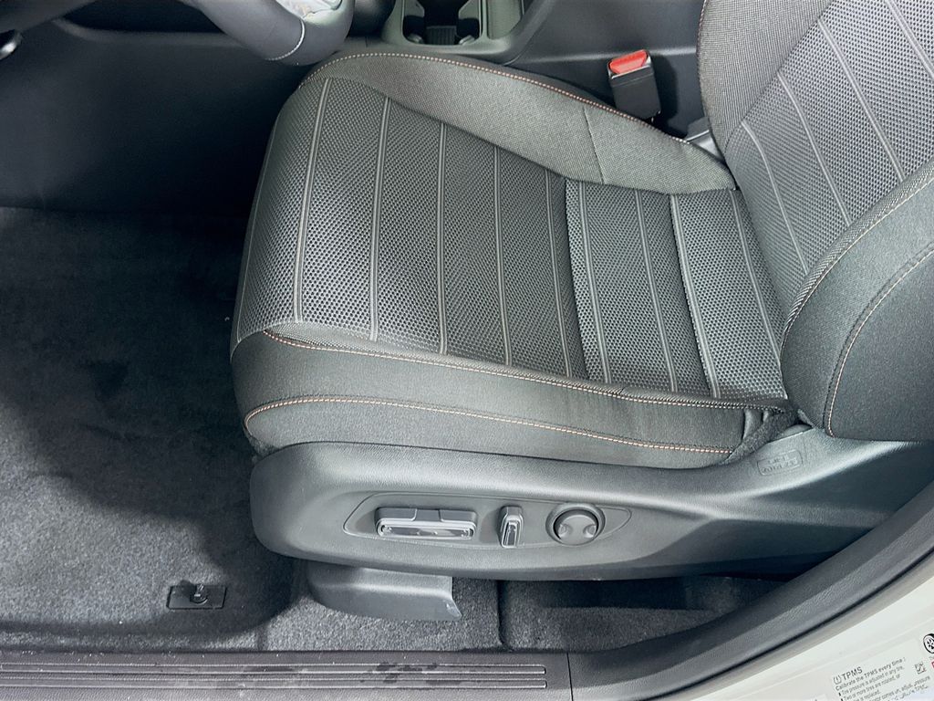 2026 Honda CR-V Hybrid photo 18
