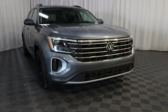 2024 Volkswagen Atlas SE Technology photo 4
