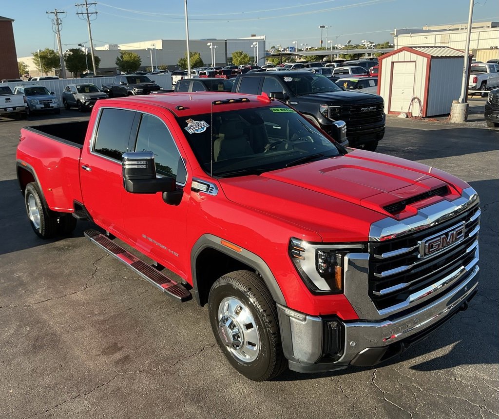 2024 Gmc Sierra 3500 HD SLT photo 4