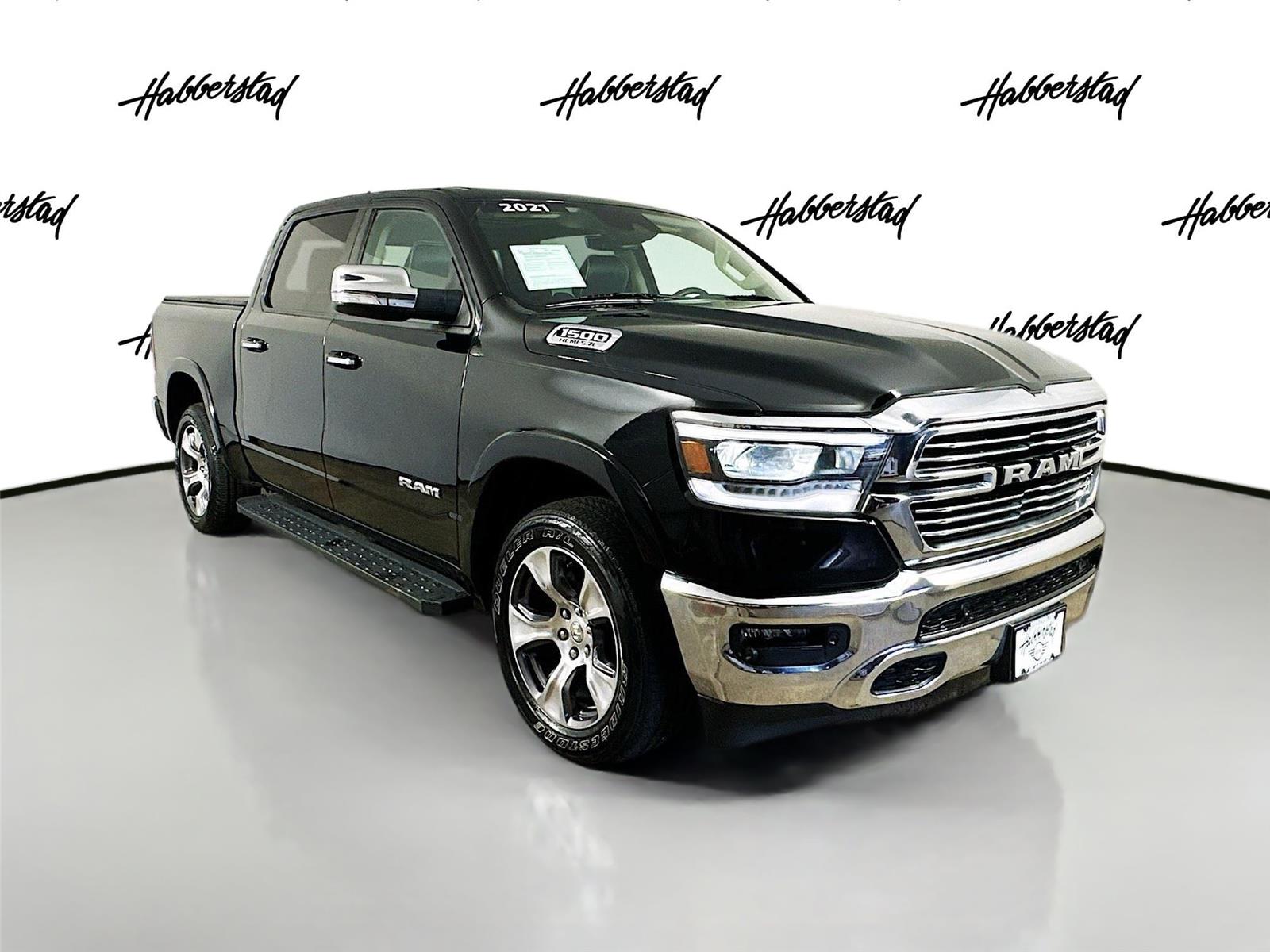 2021 Ram 1500 Laramie photo 3