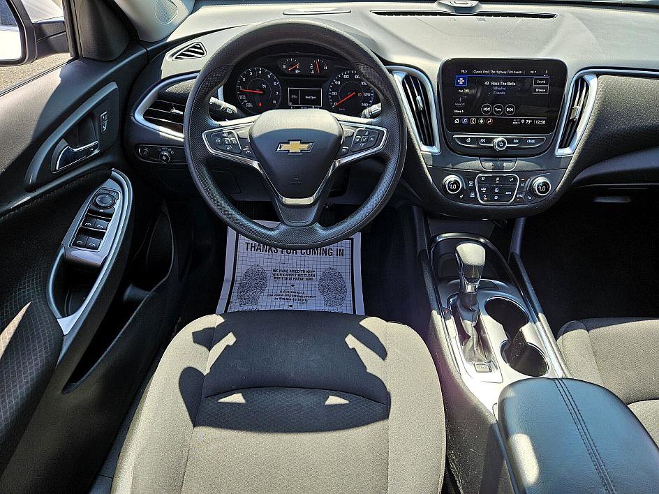 2023 Chevrolet Malibu 1LT photo 9