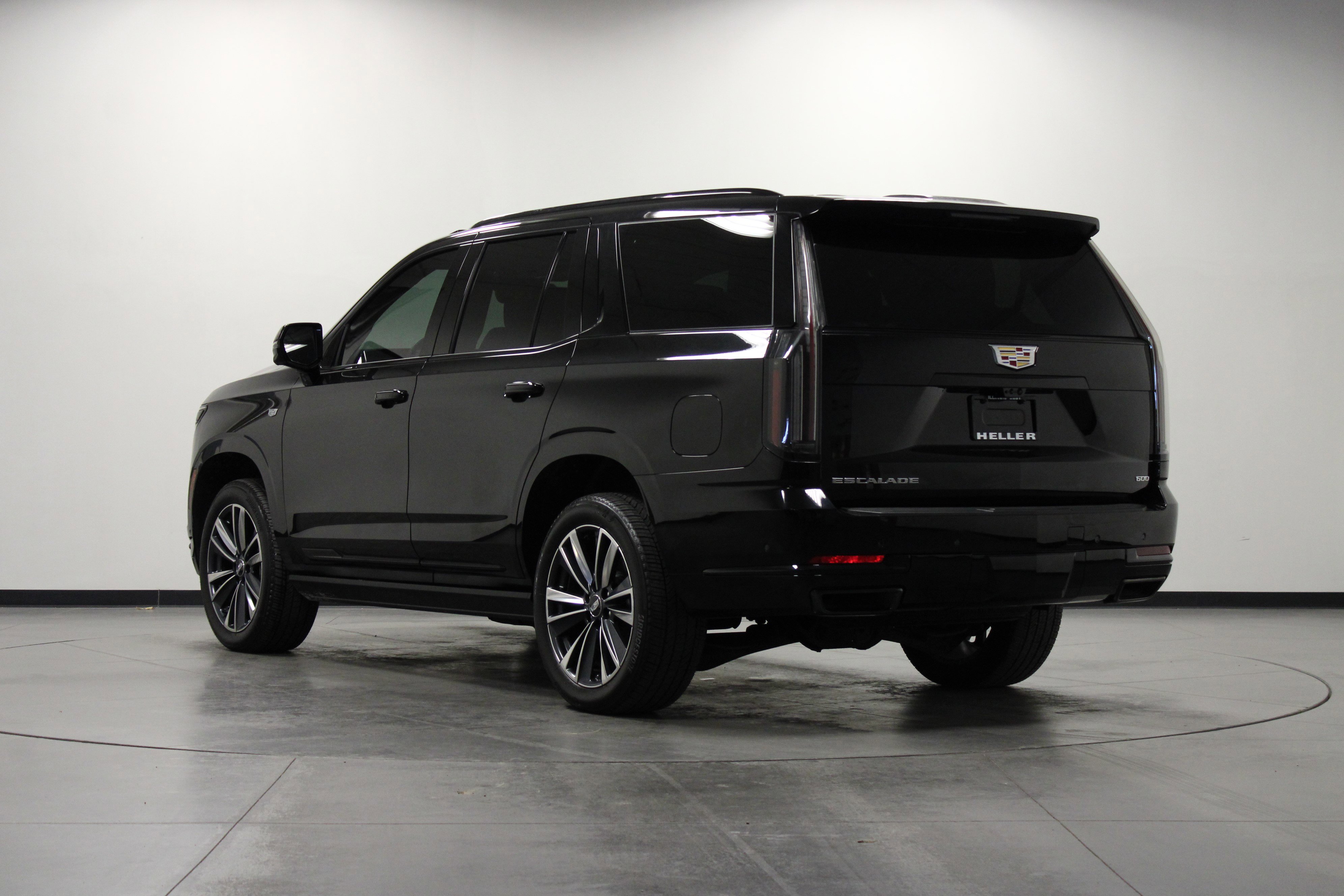 2025 Cadillac Escalade Sport photo 4