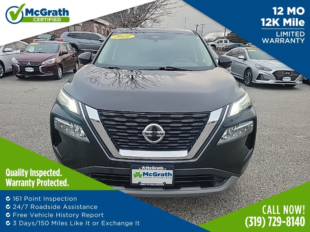 2021 Nissan Rogue SV's photo