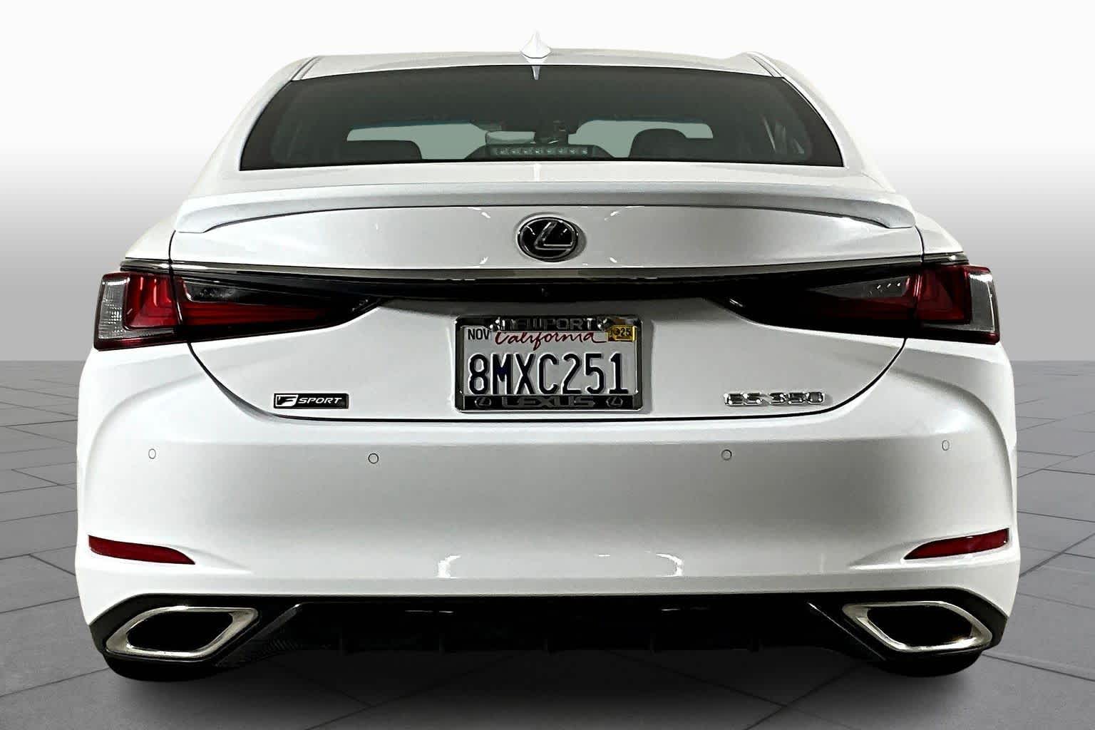 2019 Lexus ES F SPORT photo 4