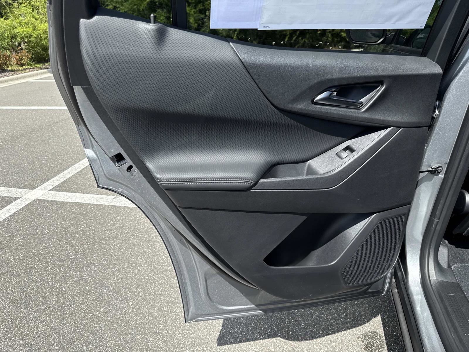 2026 Chevrolet Equinox LT photo 9