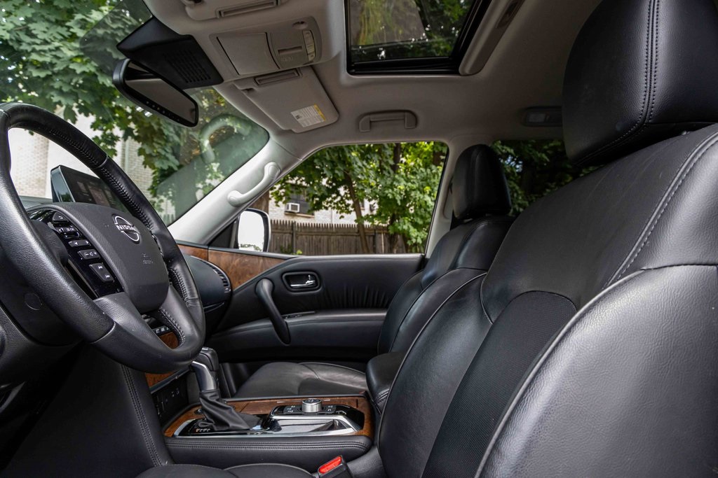 2023 Nissan Armada SL photo 8
