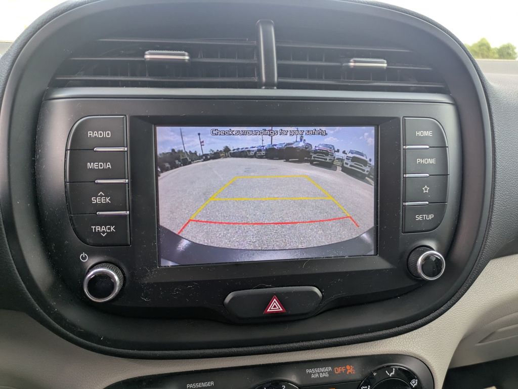2020 Kia Soul LX S X-Line photo 18