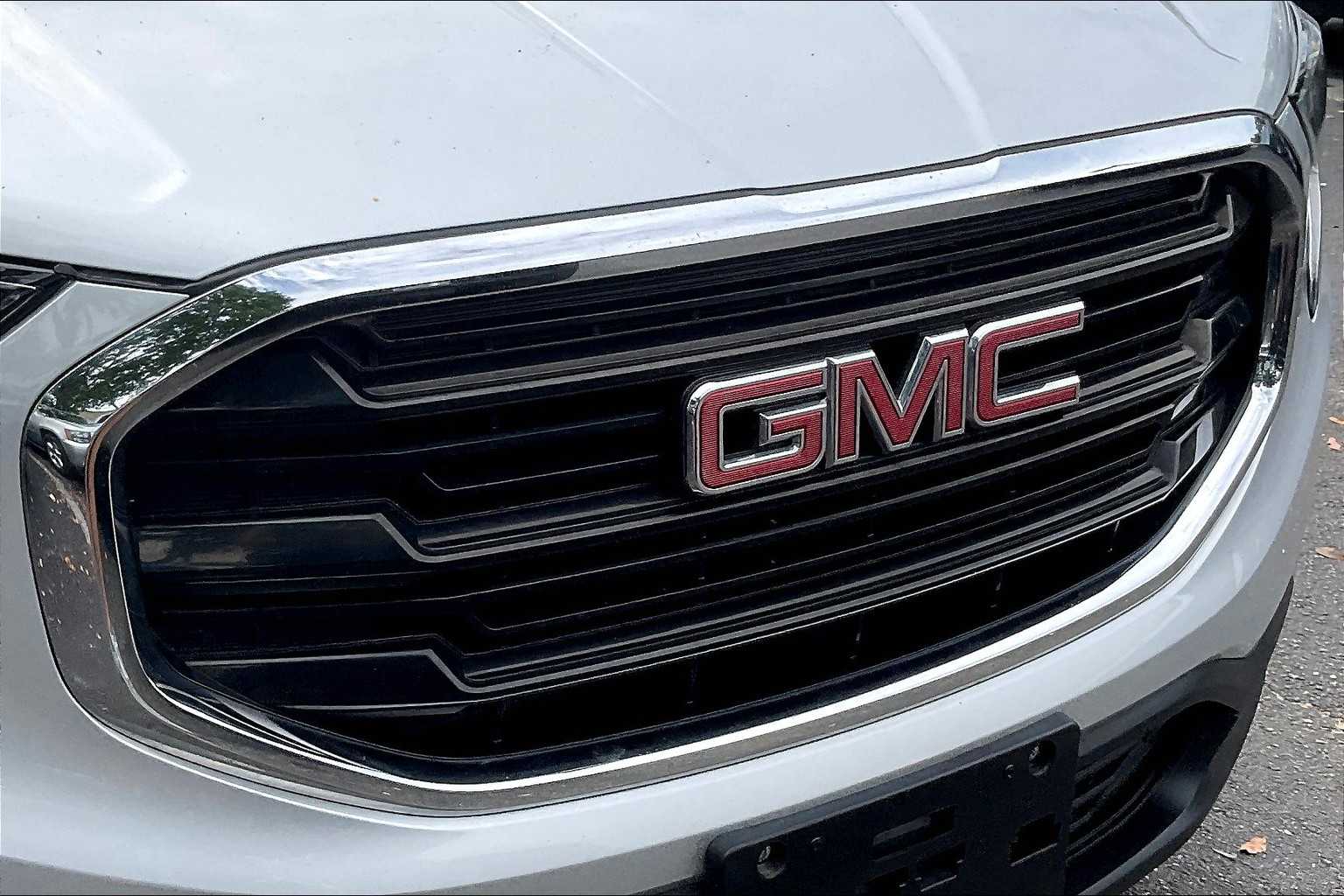 2020 Gmc Terrain SLE photo 24