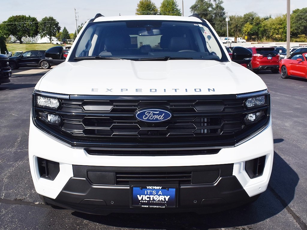 2025 Ford Expedition MAX photo 24