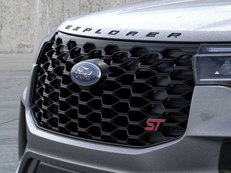 2025 Ford Explorer ST photo 10