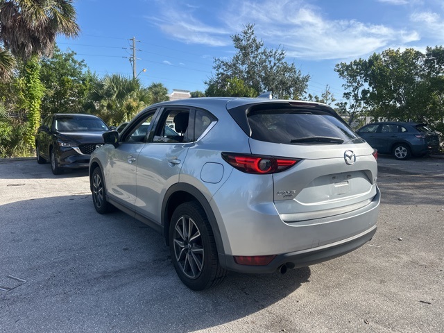 2017 Mazda CX-5 Grand Touring photo 9