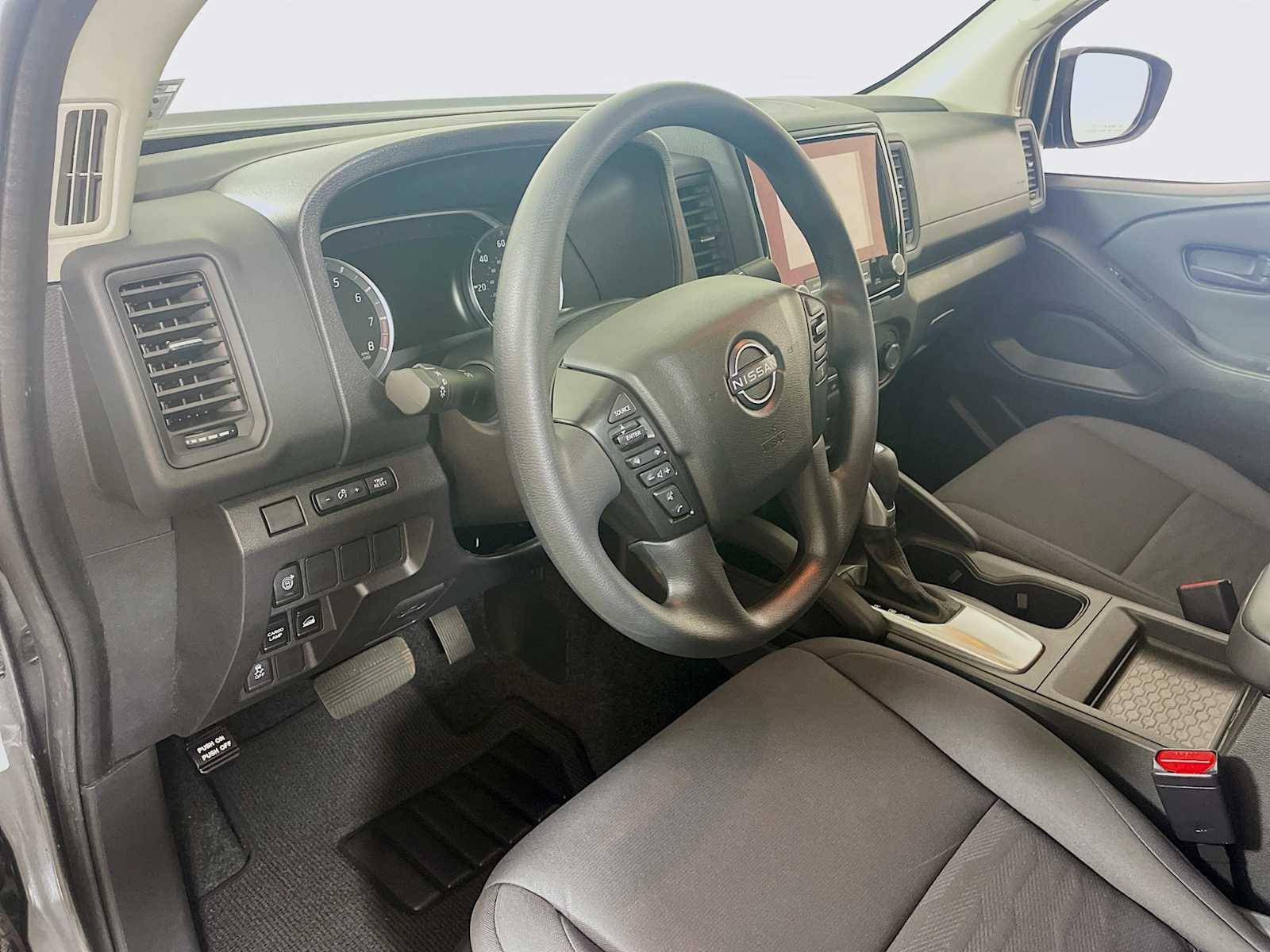 2024 Nissan Frontier S photo 7