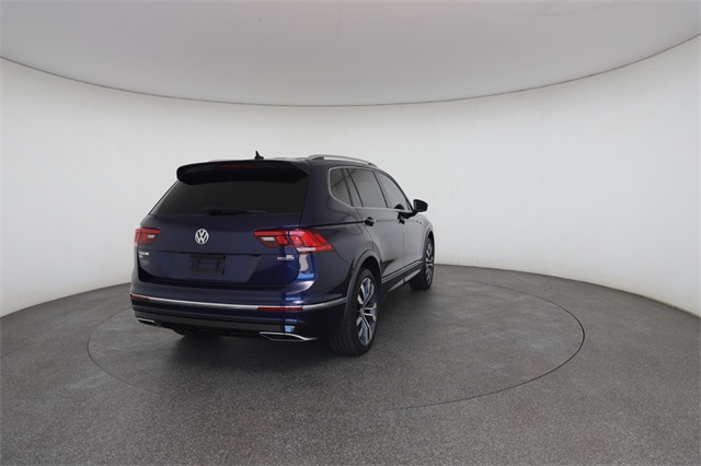 2021 Volkswagen Tiguan SEL Premium R-Line photo 14
