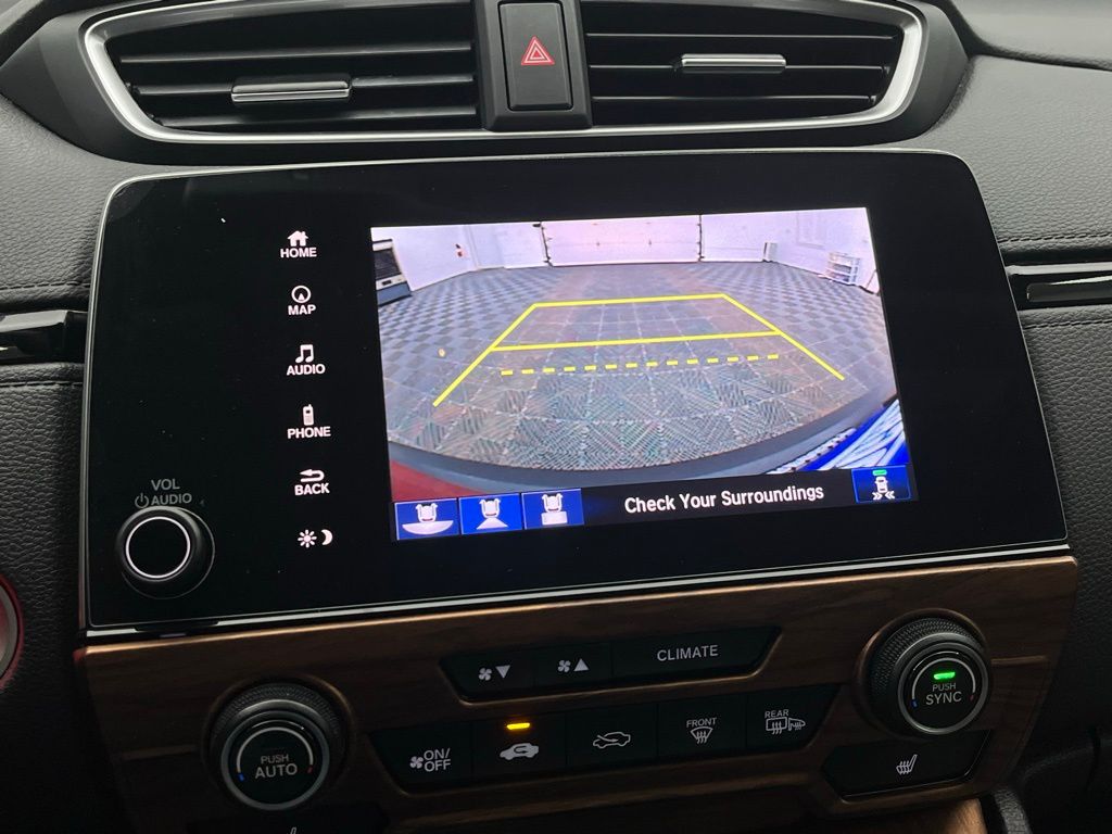 2022 Honda CR-V Hybrid Touring photo 6