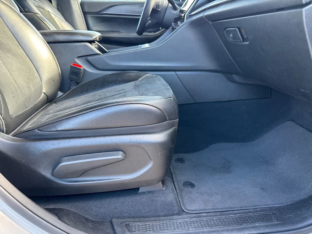 2024 Jeep Grand Cherokee Altitude photo 10