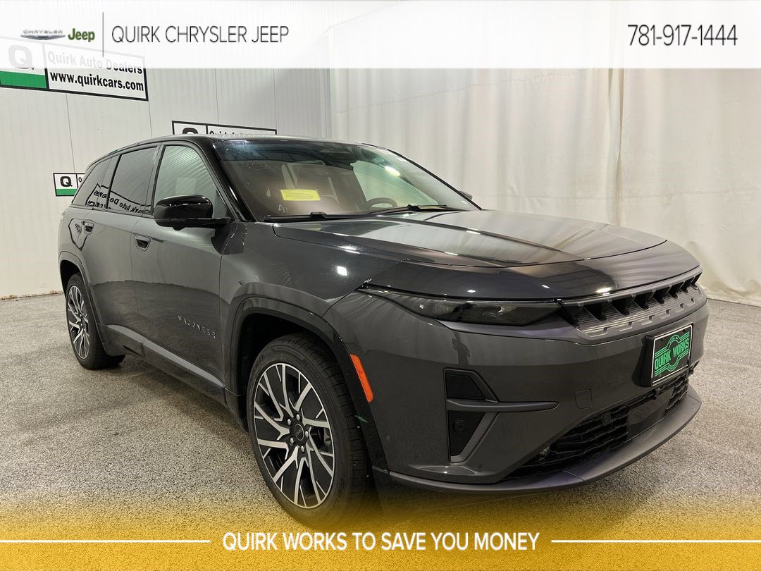 New 2025 Baltic Gray Metallic Clearcoat Jeep Limited image 1