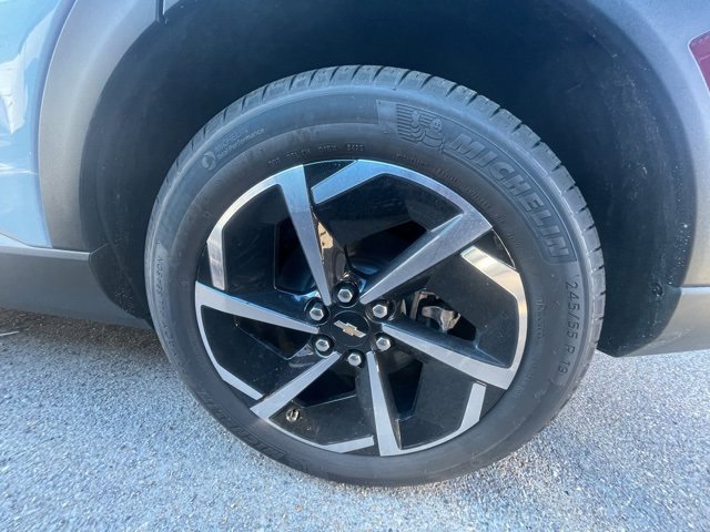 2026 Chevrolet Equinox EV 1LT photo 8
