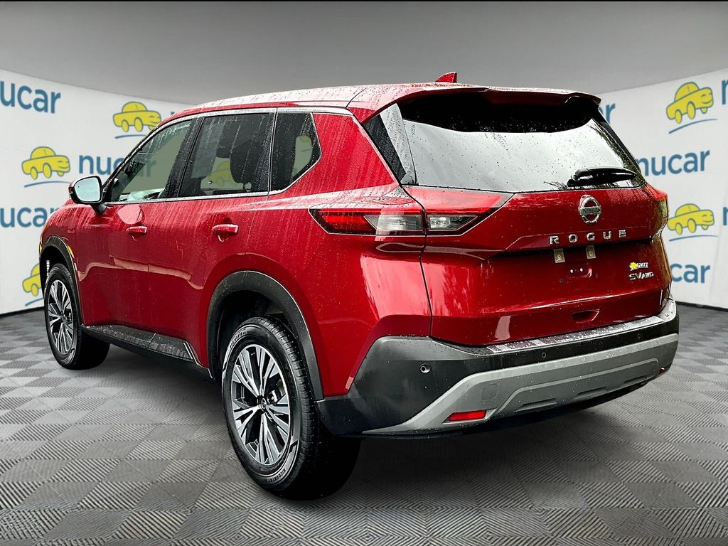 2021 Nissan Rogue SV photo 3