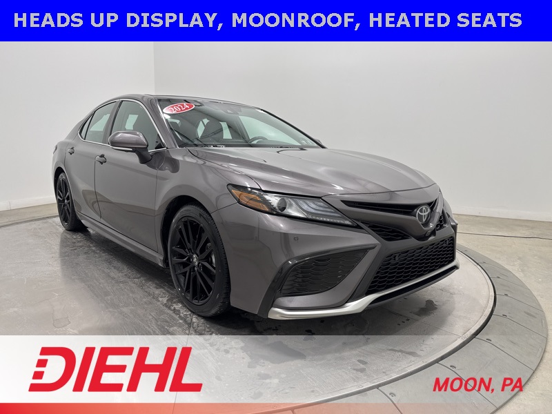 2024 Toyota Camry XSE's photo
