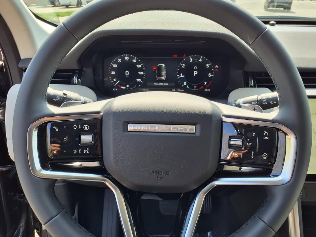 2025 Land Rover Discovery Sport S photo 11