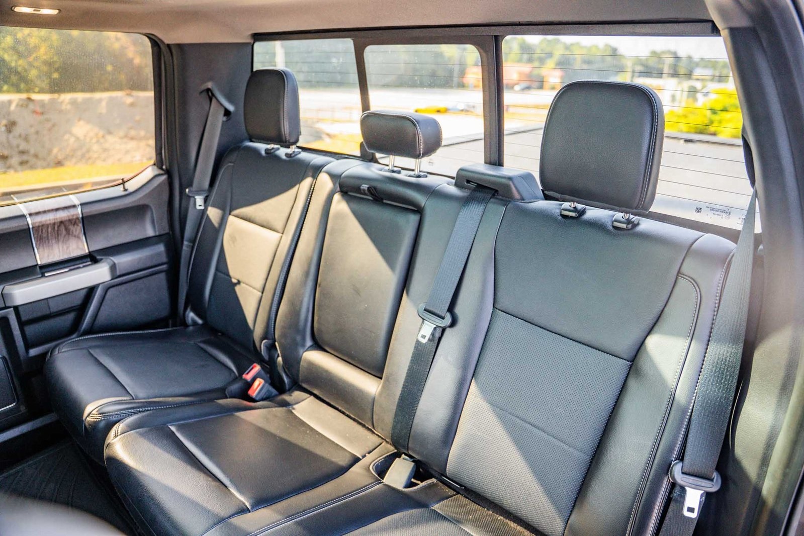 2019 Ford F-250 Lariat photo 18