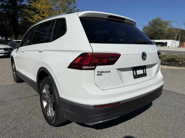 2021 Volkswagen Tiguan SE photo 3