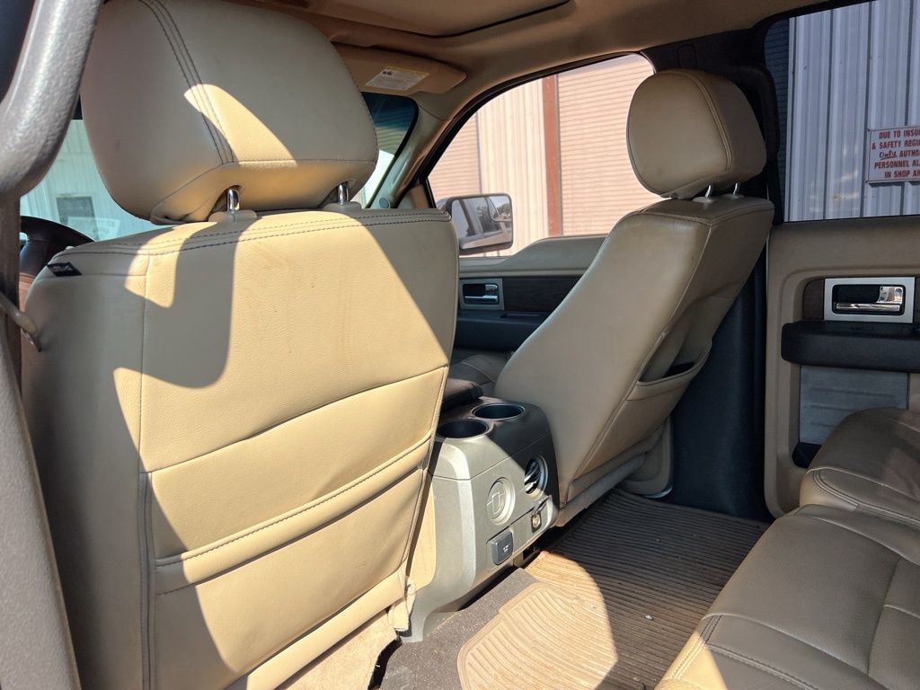 2014 Ford F-150 Lariat photo 11