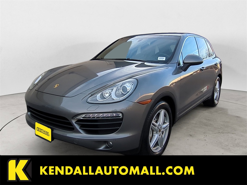 2011 Porsche Cayenne S's photo