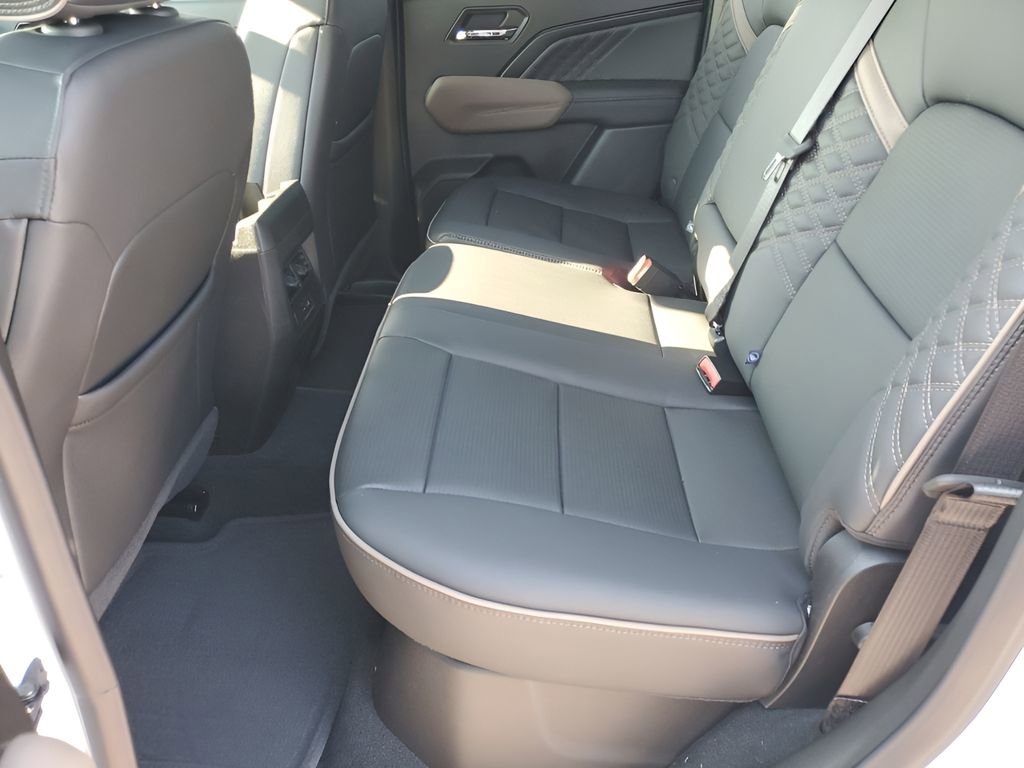 2025 Gmc Canyon Denali photo 20