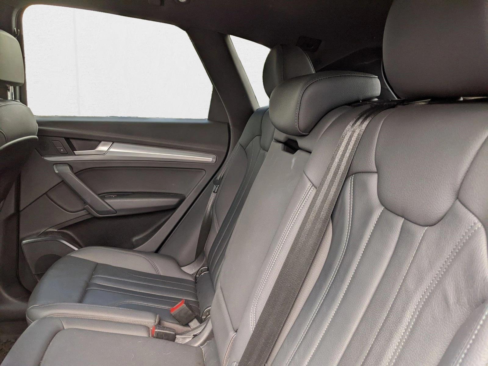 2020 Audi Q5 Premium 45 TFSI photo 13
