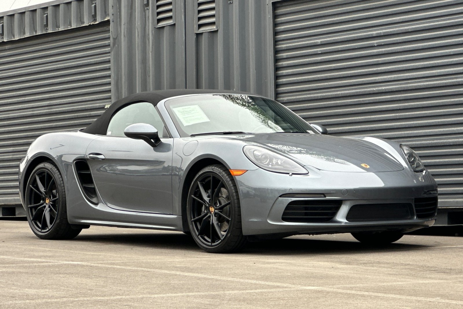 2025 Porsche Boxster photo 36