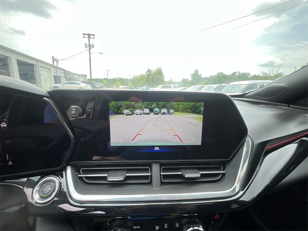 2024 Chevrolet Trax photo 17