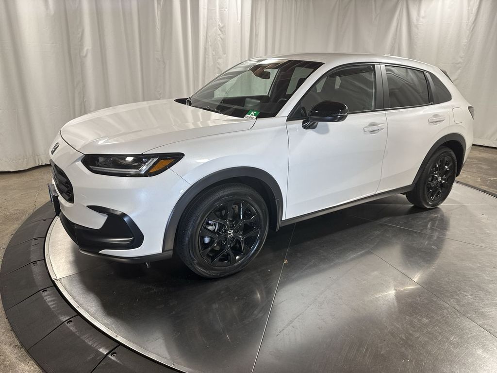 2025 Honda HR-V Sport's photo